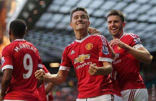 2赢得比赛 2赢得比赛