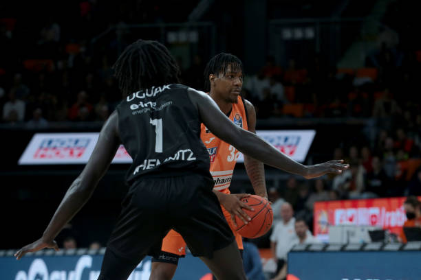 贝尔塔出任 贝尔塔出任